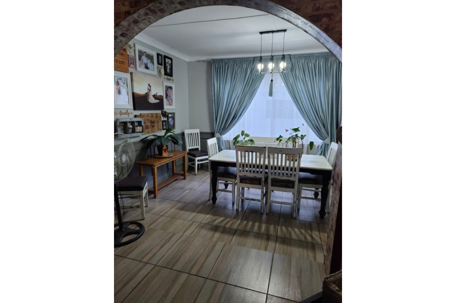2 Bedroom Property for Sale in Meiringspark North West